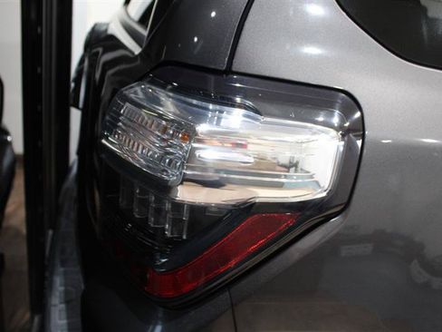 Used 2014 Toyota 4Runner SR5 Premium AWD/4WD image 11