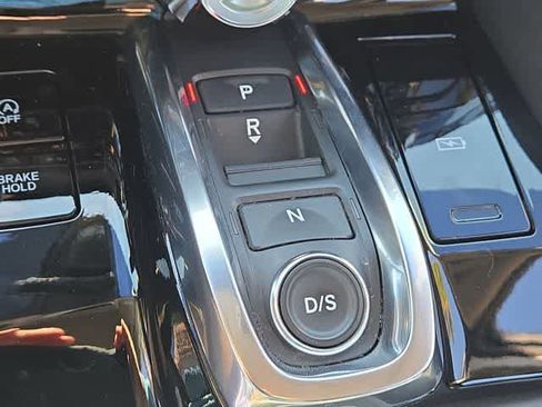Certified 2022 Acura MDX FWD w/ Technology Package image 30