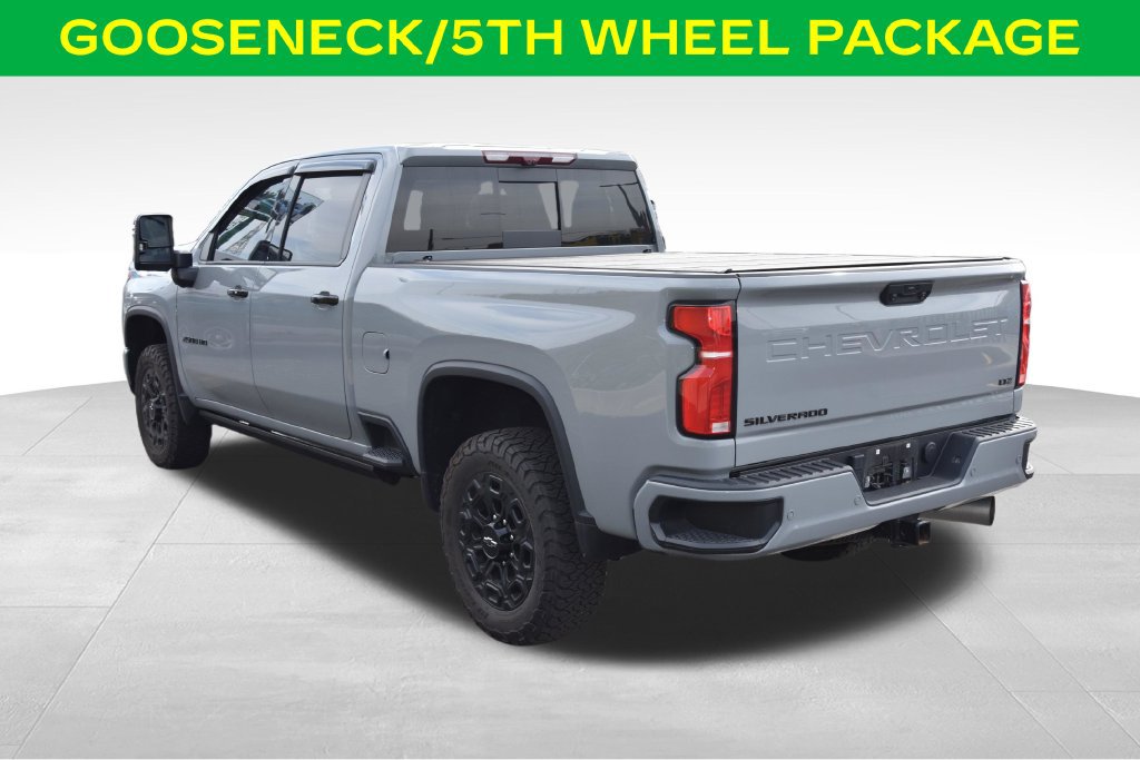 Used 2024 Chevrolet Silverado 2500 LTZ w/ LTZ Plus Package AWD/4WD image 9