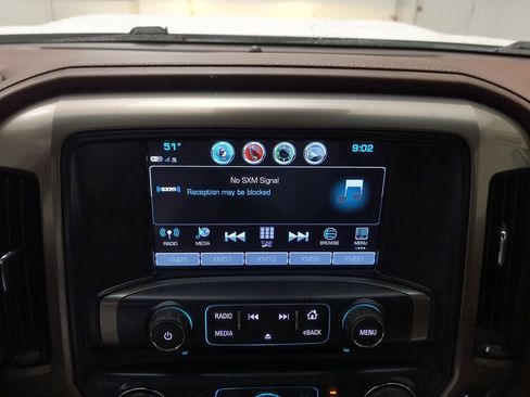 Used 2019 Chevrolet Silverado 2500 High Country w/ Duramax Plus Package image 23