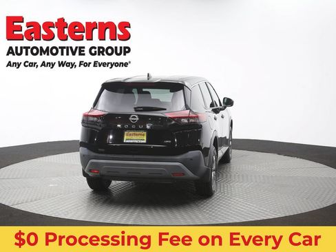 Used 2023 Nissan Rogue S AWD/4WD image 39