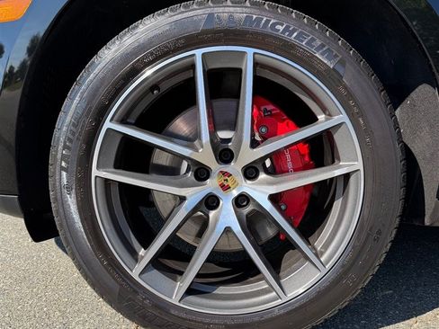 Used 2023 Porsche Macan S AWD/4WD image 22
