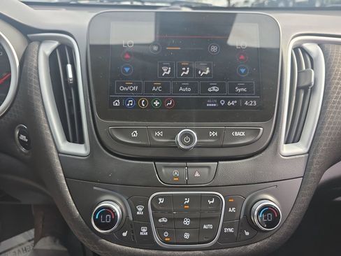 Used 2024 Chevrolet Malibu LT FWD image 26