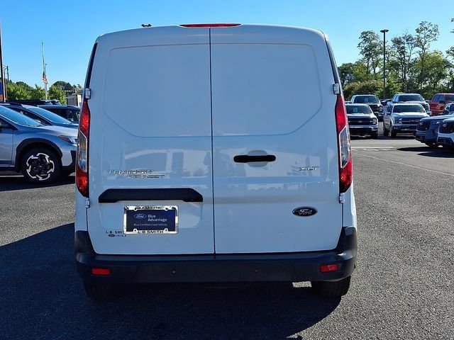 Certified 2018 Ford Transit Connect XLT FWD image 5