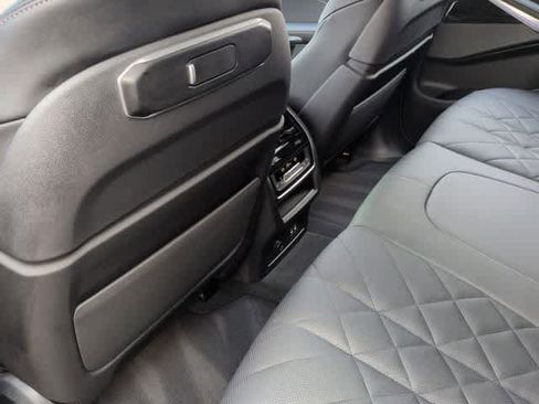 Used 2025 BMW X5 M60i w/ Climate Comfort Package AWD/4WD image 18