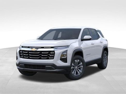 New 2026 Chevrolet Equinox LT FWD image 6