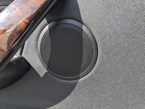 Used 2017 BMW 320i Sedan image 20