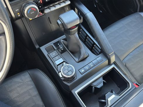 Used 2025 Toyota 4Runner TRD Off-Road Premium image 19