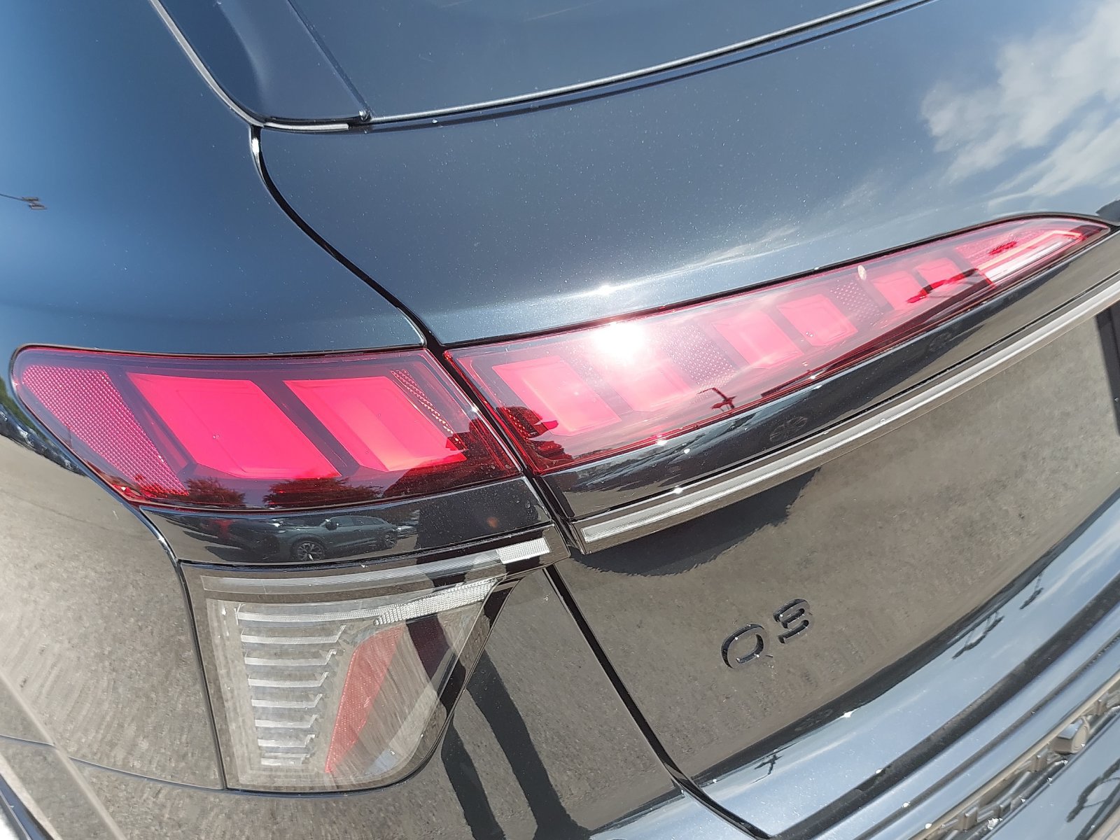 New 2026 Audi Q3 quattro 2.0T AWD/4WD image 38