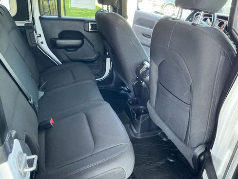Used 2020 Jeep Wrangler Unlimited Sport AWD/4WD image 20