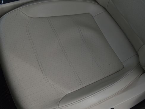 Used 2015 Volkswagen Passat 1.8T Limited Edition image 24