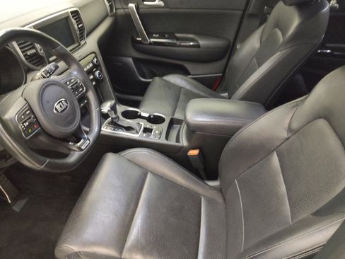 Used 2018 Kia Sportage SX image 17