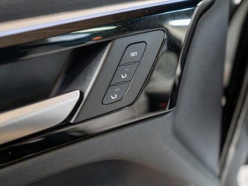 Used 2024 Mitsubishi Outlander SEL AWD/4WD image 42