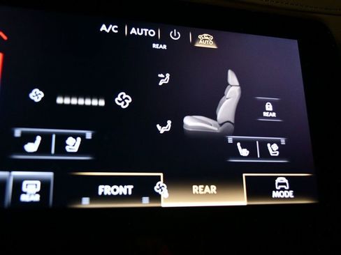 Used 2025 INFINITI QX80 Sensory image 65