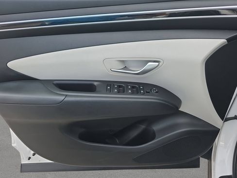 Certified 2024 Hyundai Tucson SEL AWD/4WD image 17