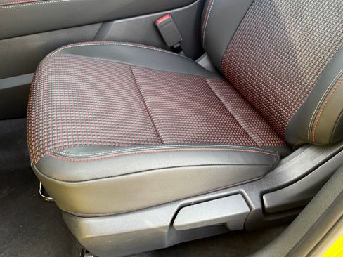 New 2026 Nissan Kicks SR w/ Cold Weather Package FWD image 20