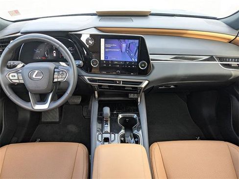 Certified 2025 Lexus RX 350 FWD w/ Accessory Package image 15