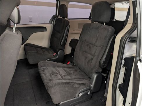 Used 2014 Dodge Grand Caravan American Value Package w/ UConnect Hands-Free Group image 14