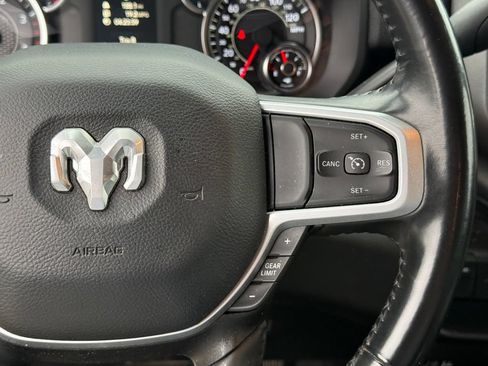 Used 2024 RAM 2500 Big Horn AWD/4WD image 18