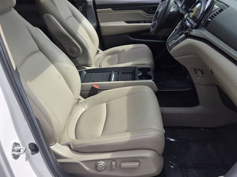 Used 2024 Honda Odyssey EX-L image 18