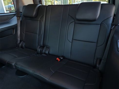 Used 2020 GMC Yukon SLT w/ Open Road Package image 14