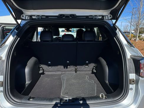 Used 2025 Jeep Compass Limited image 13