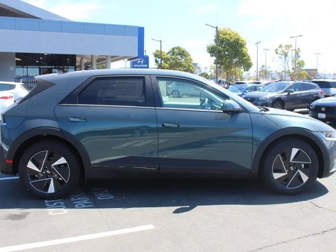 New 2026 Hyundai Ioniq 5 SE RWD image 6
