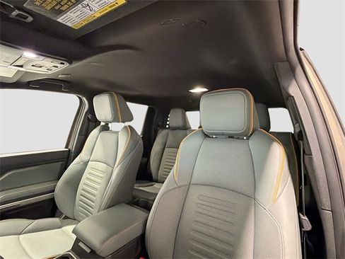 Used 2024 Toyota Tacoma Limited image 20
