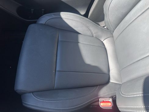 Used 2024 Subaru Ascent Limited image 20