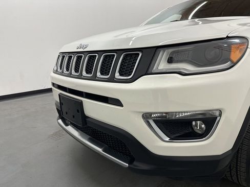 Used 2018 Jeep Compass Limited w/ Navigation Group AWD/4WD image 23