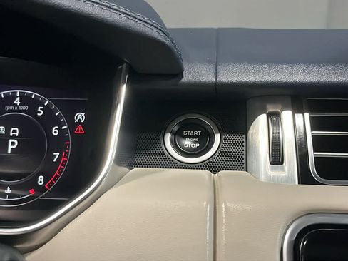 Used 2019 Land Rover Range Rover Supercharged AWD/4WD image 21