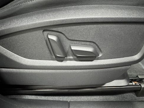 Used 2024 Audi Q5 2.0T Premium image 22