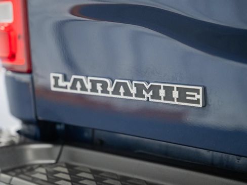Used 2022 RAM 2500 Laramie AWD/4WD image 9