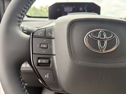 New 2026 Toyota C-HR AWD/4WD image 26