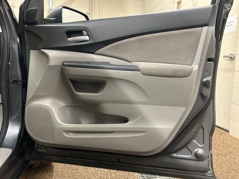 Used 2013 Honda CR-V EX image 16