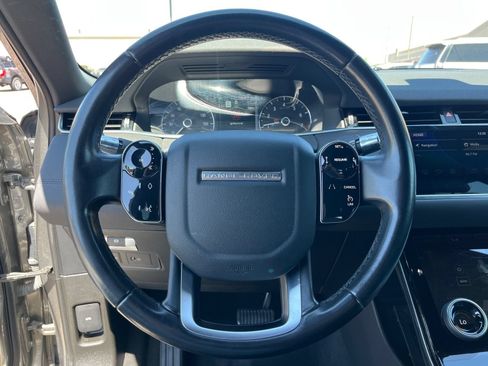 Used 2020 Land Rover Range Rover Evoque S AWD/4WD image 18