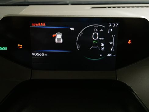 Used 2024 Toyota Prius Limited w/ Limited Premium Package AWD/4WD image 21