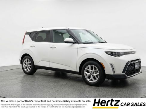 Used 2025 Kia Soul LX w/ LX Technology Package image 1