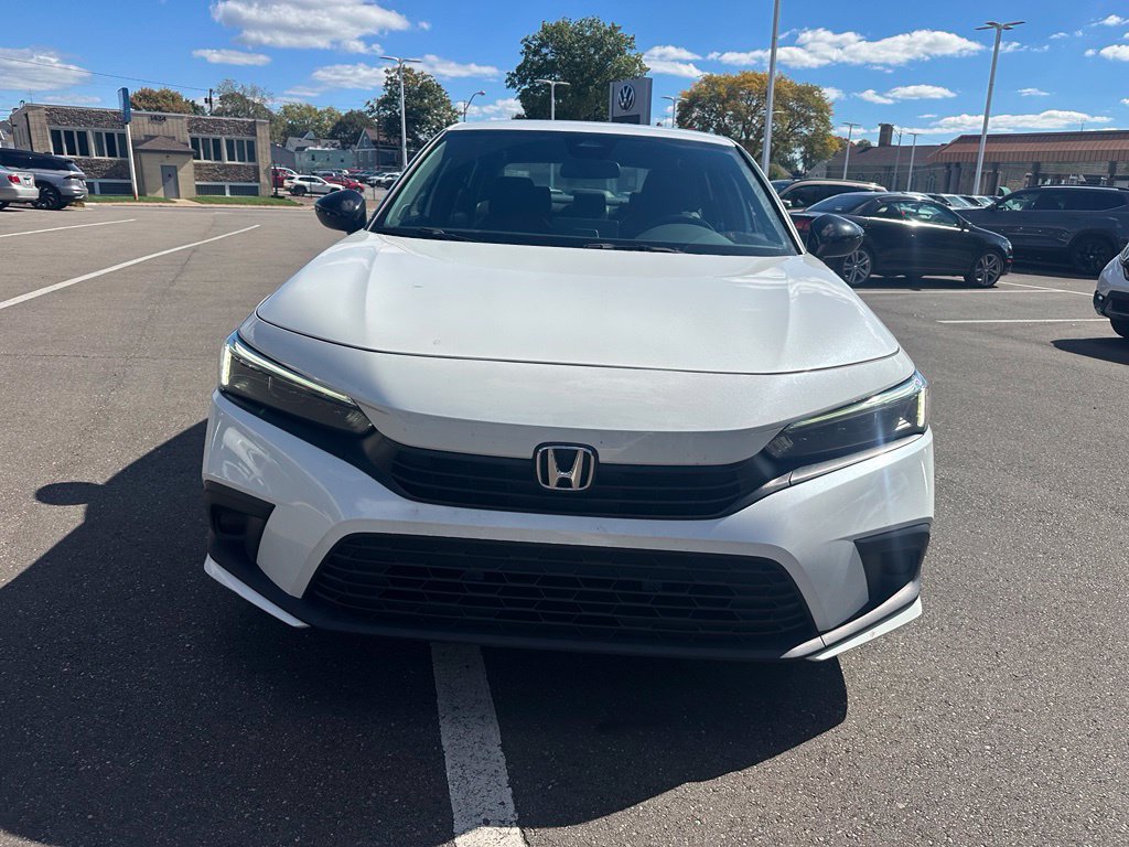 Used 2022 Honda Civic Sport image 2