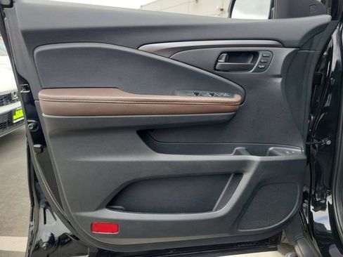 Certified 2024 Honda Passport EX-L image 21