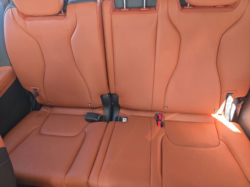 New 2026 Kia Carnival EX FWD image 18