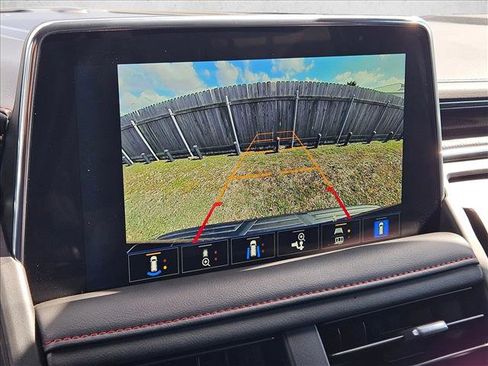 Used 2024 Chevrolet Suburban RST w/ Luxury Package image 13