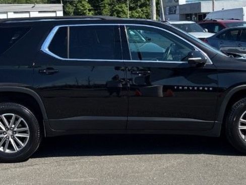 Used 2023 Chevrolet Traverse LT AWD/4WD image 5