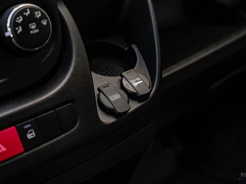 Used 2020 RAM ProMaster 2500 image 51