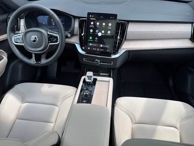 New 2026 Volvo XC90 T8 Plus w/ Protection Package Premier AWD/4WD image 6