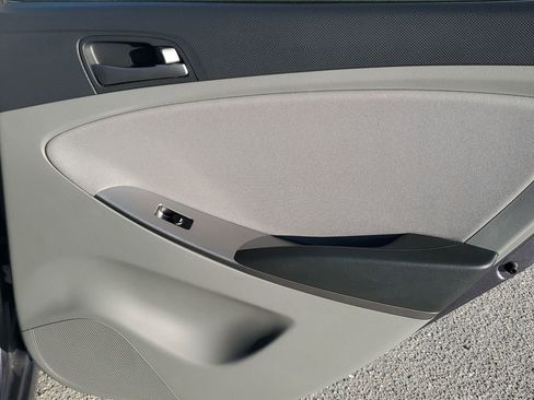 Used 2016 Hyundai Accent SE w/ Option Group 02 image 39