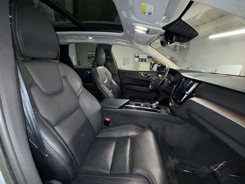 Used 2023 Volvo XC60 B6 Ultimate AWD/4WD image 14