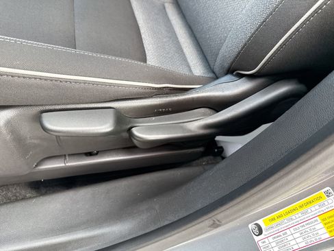 Used 2025 Chevrolet TrailBlazer LT image 14