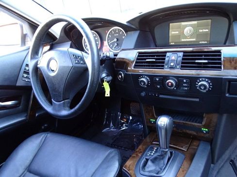 Used 2007 BMW 530xi Wagon AWD/4WD image 53