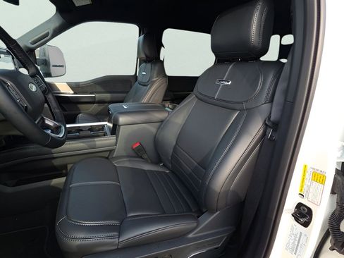 New 2026 Ford F250 Platinum image 9